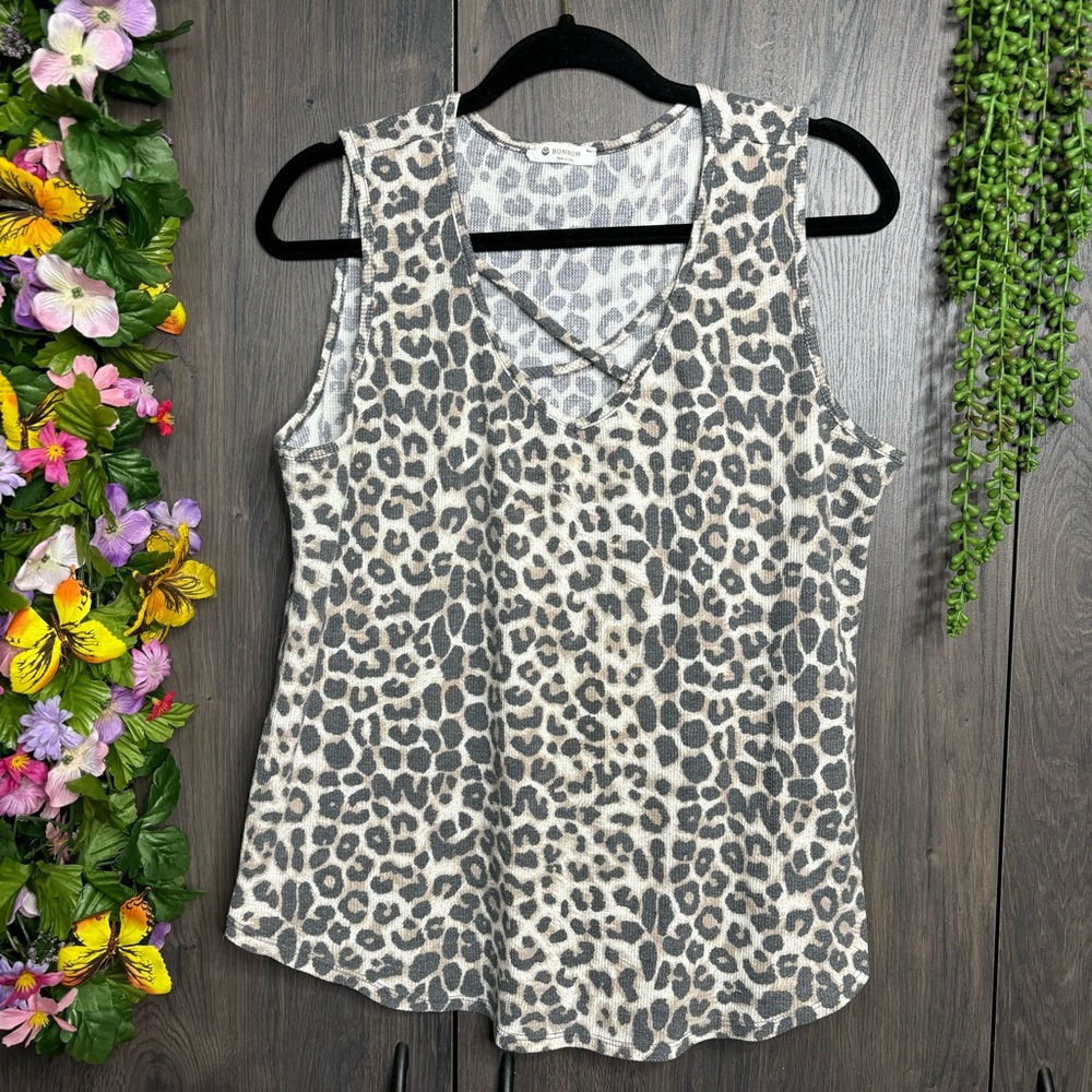 ./🌼3/$30🌼Bombom Sleeveless Leopard Printed Ribbed Tank Top Size XL